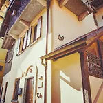 Vittoria House