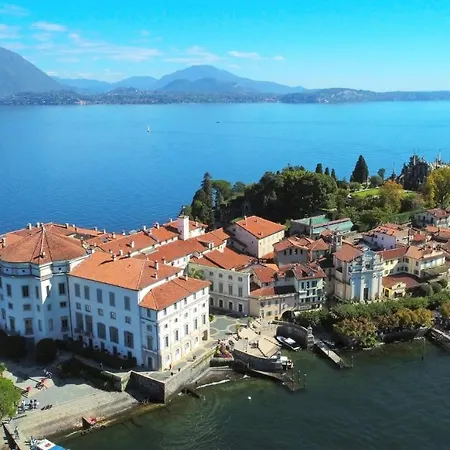 Holiday home Vittoria House