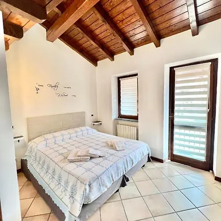 Vittoria House * 스트레사
