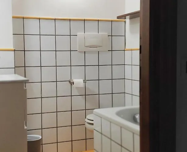 Vittoria House * 스트레사