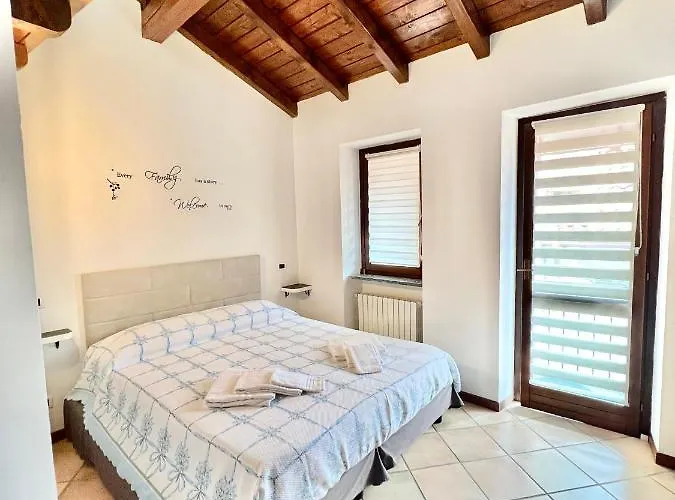 Vittoria House * 스트레사