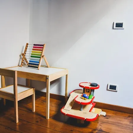 Nyaraló Vittoria House *